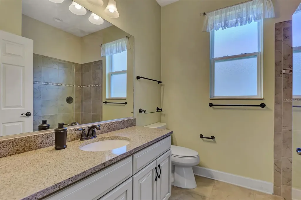 25765 Grayton Avenue Englewood FL 34223