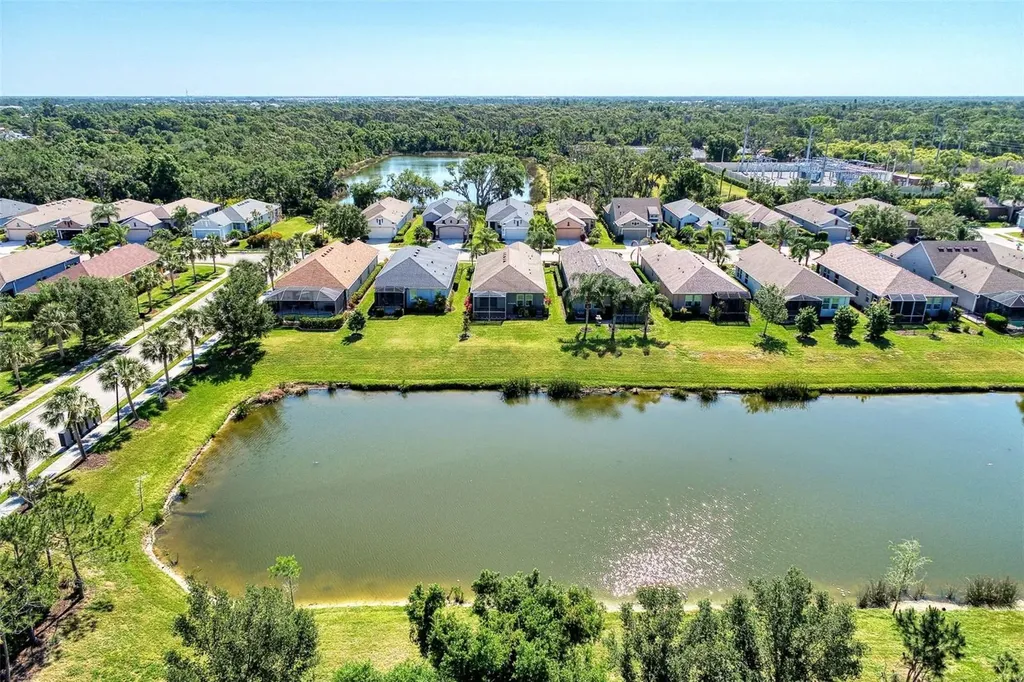 25765 Grayton Avenue Englewood FL 34223