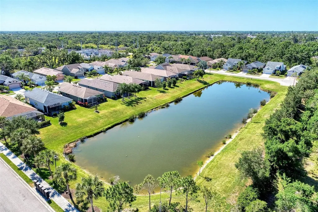 25765 Grayton Avenue Englewood FL 34223