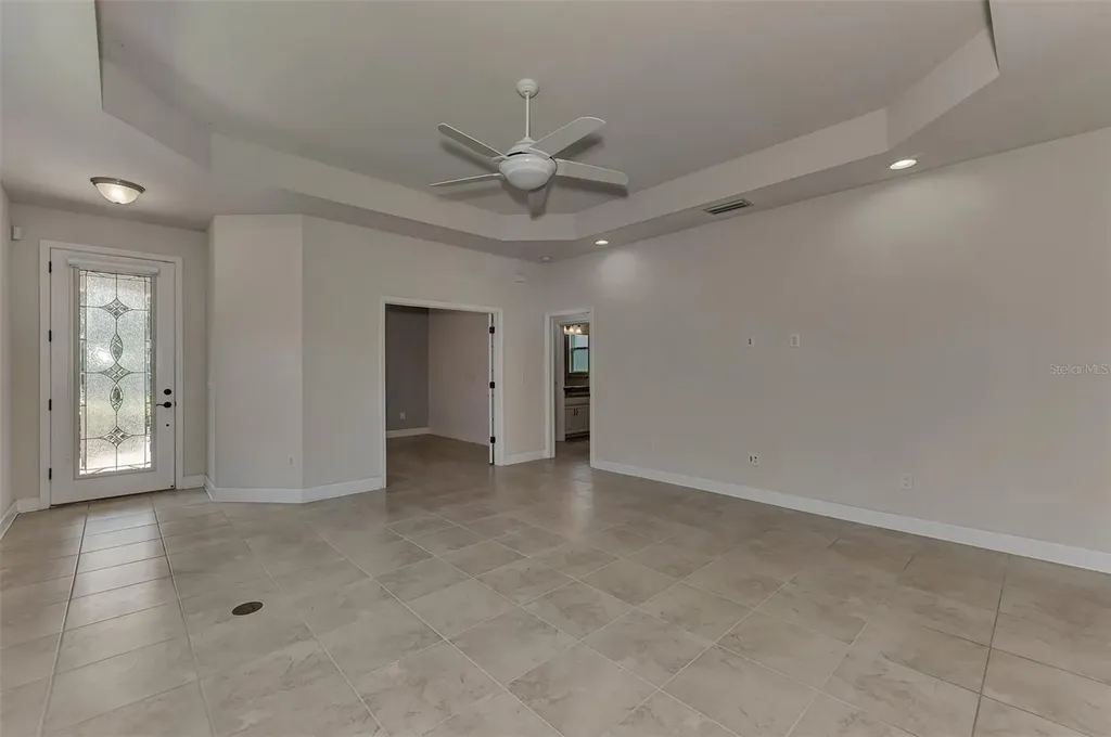 25765 Grayton Avenue Englewood FL 34223