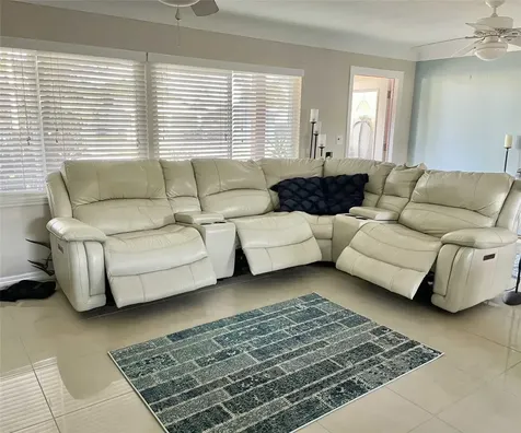 6468 17th Terrace N St Petersburg FL 33710