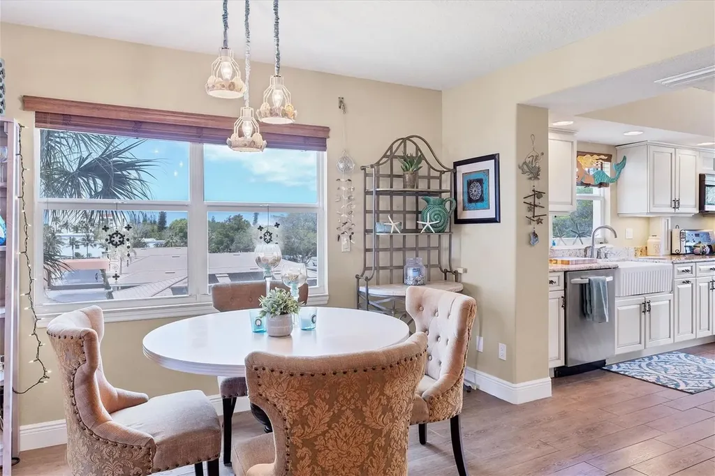 4325 Gulf Of Mexico Drive Longboat Key FL 34228