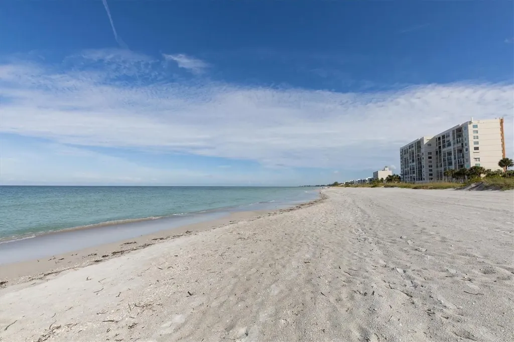 4325 Gulf Of Mexico Drive Longboat Key FL 34228