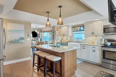 4325 Gulf Of Mexico Drive Longboat Key FL 34228