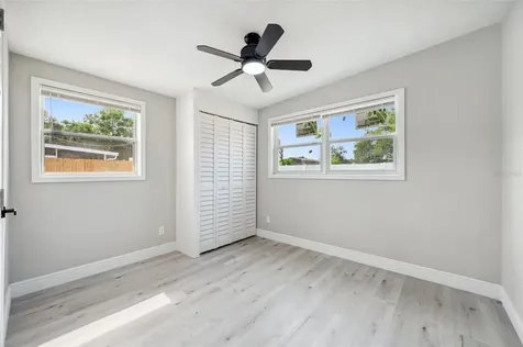 2216 N Wellesley Drive Bradenton FL 34207