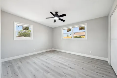 2216 N Wellesley Drive Bradenton FL 34207
