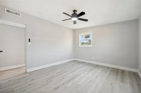 2216 N Wellesley Drive Bradenton FL 34207