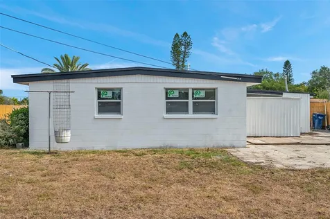 2216 N Wellesley Drive Bradenton FL 34207