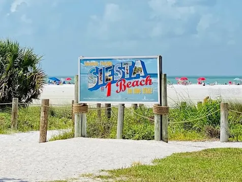 2216 N Wellesley Drive Bradenton FL 34207