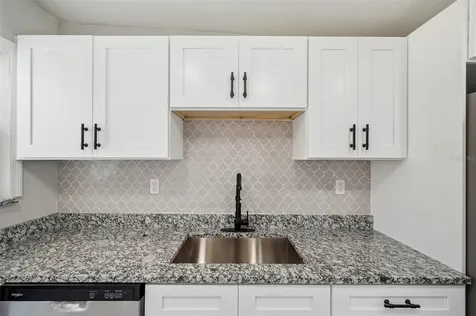 2216 N Wellesley Drive Bradenton FL 34207