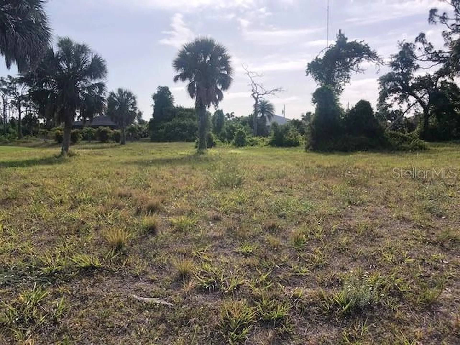833 & 835 Boundary Boulevard Rotonda West FL 33947