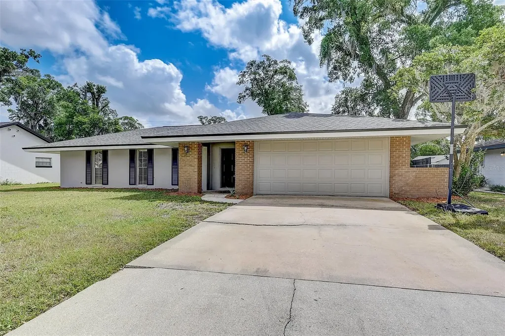409 East Street Altamonte Springs FL 32701