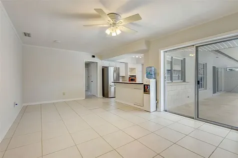 409 East Street Altamonte Springs FL 32701