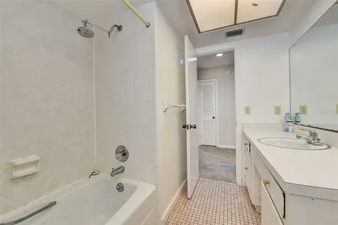 409 East Street Altamonte Springs FL 32701