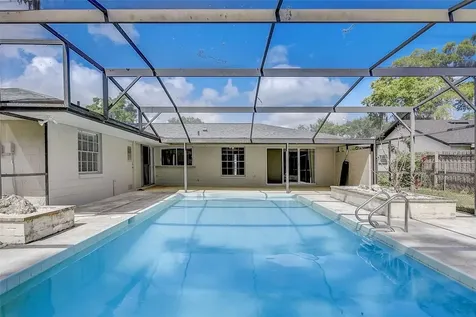409 East Street Altamonte Springs FL 32701