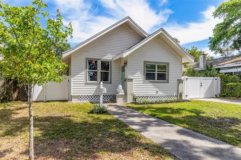 293 20th Avenue S St Petersburg FL 33705