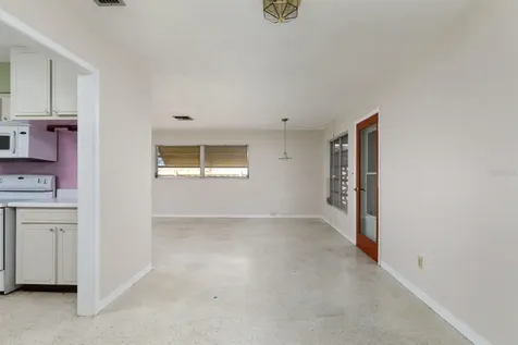 5610 Tangerine Avenue S Gulfport FL 33707