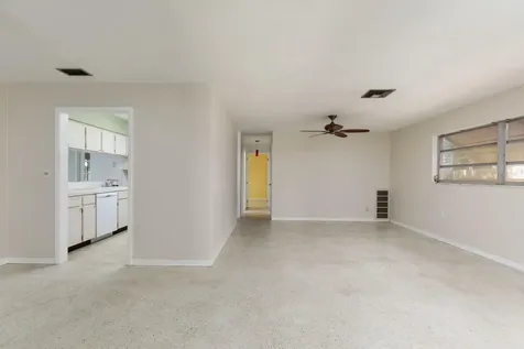 5610 Tangerine Avenue S Gulfport FL 33707