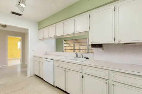 5610 Tangerine Avenue S Gulfport FL 33707