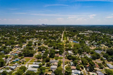 5610 Tangerine Avenue S Gulfport FL 33707