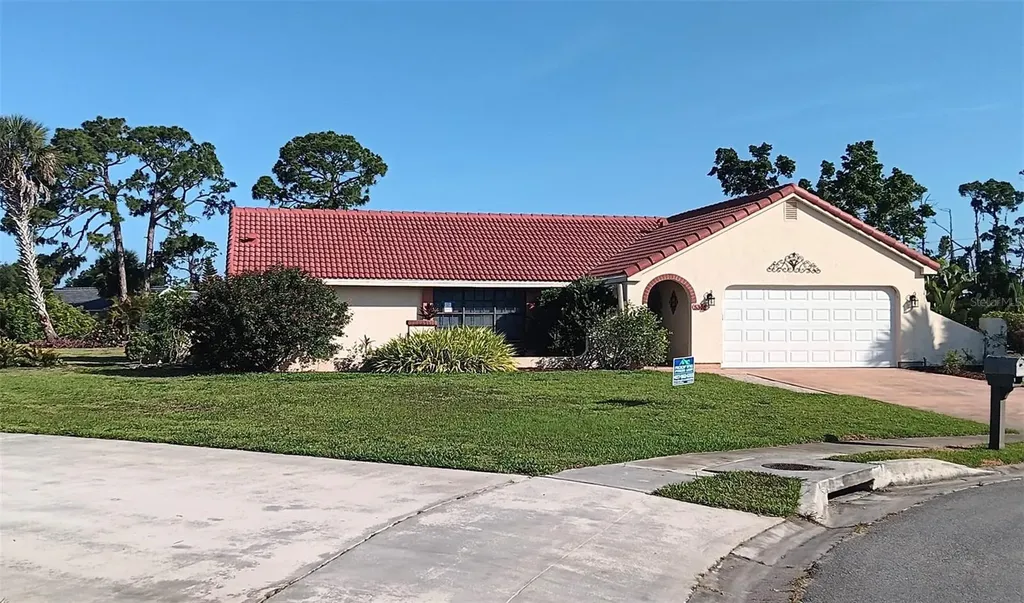 5305 Eden Court North Port FL 34287