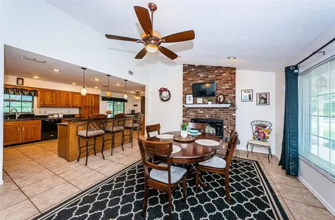 4522 Horseshoe Lake Way Plant City FL 33565
