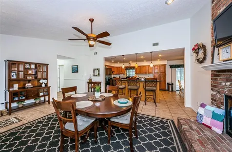 4522 Horseshoe Lake Way Plant City FL 33565