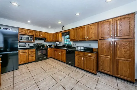 4522 Horseshoe Lake Way Plant City FL 33565