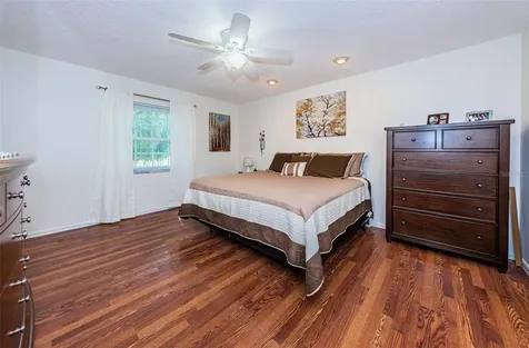 4522 Horseshoe Lake Way Plant City FL 33565