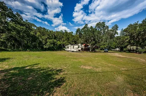4522 Horseshoe Lake Way Plant City FL 33565