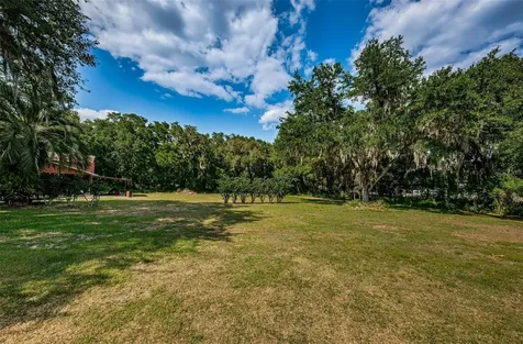 4522 Horseshoe Lake Way Plant City FL 33565