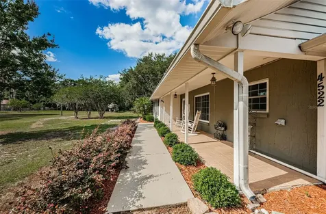 4522 Horseshoe Lake Way Plant City FL 33565