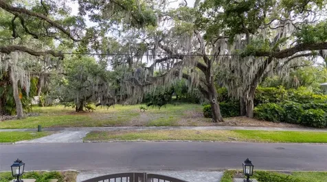 4806 W Beachway Drive Tampa FL 33609