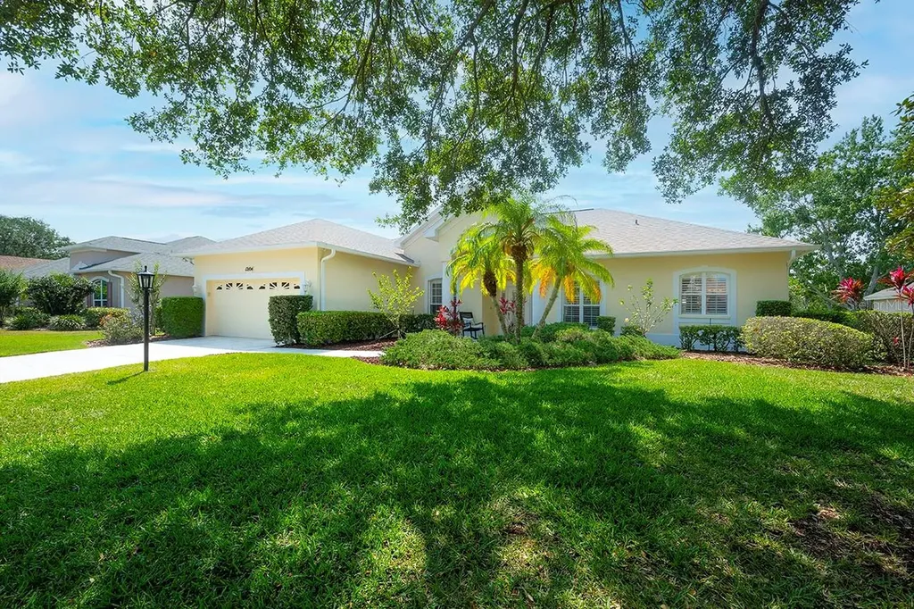 12104 Clubhouse Drive Lakewood Ranch FL 34202