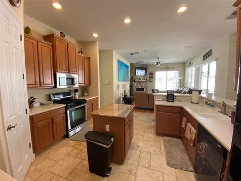 224 Hazeltine Drive Debary FL 32713