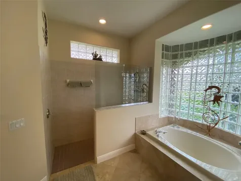 224 Hazeltine Drive Debary FL 32713