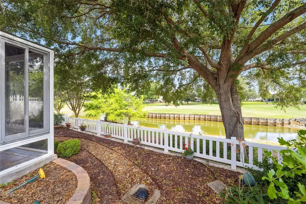 8069 SE 168th Turtlecreek Street The Villages FL 32162