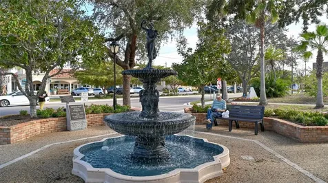 1307 Guardian Drive Venice FL 34292