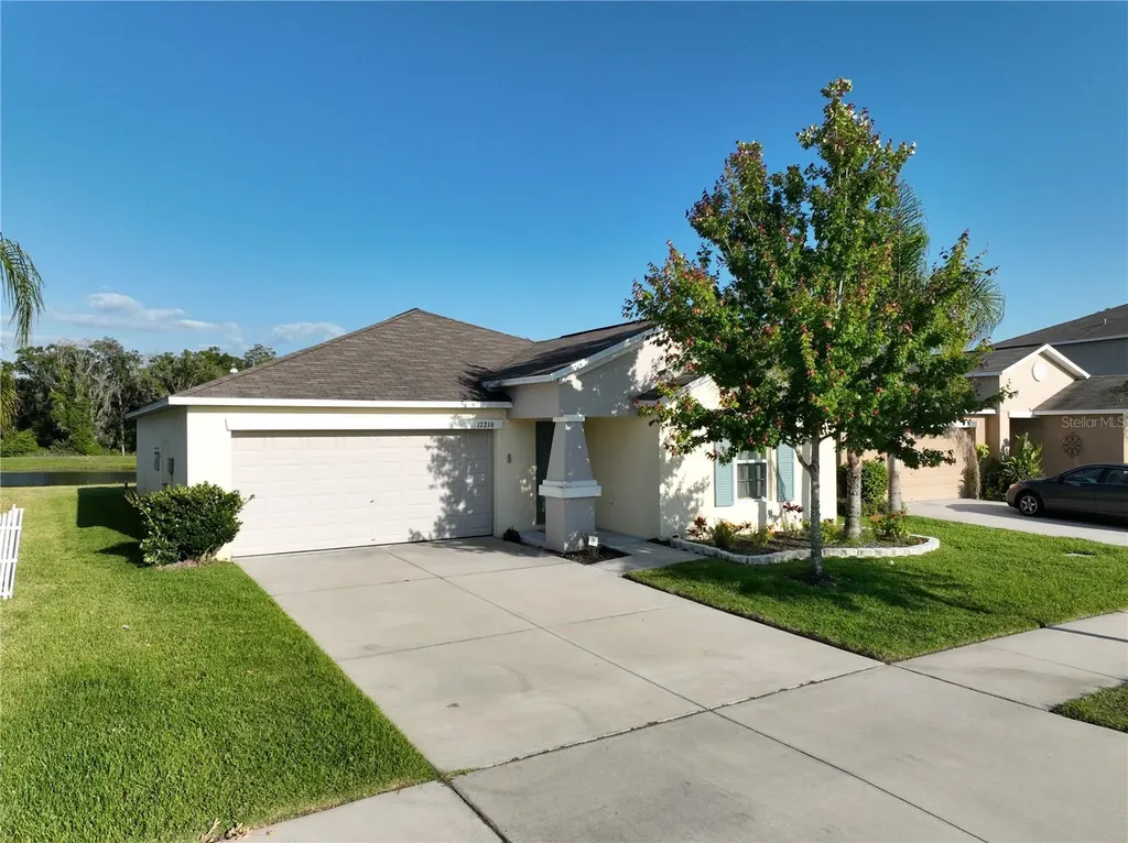 17216 White Mangrove Drive Wimauma FL 33598