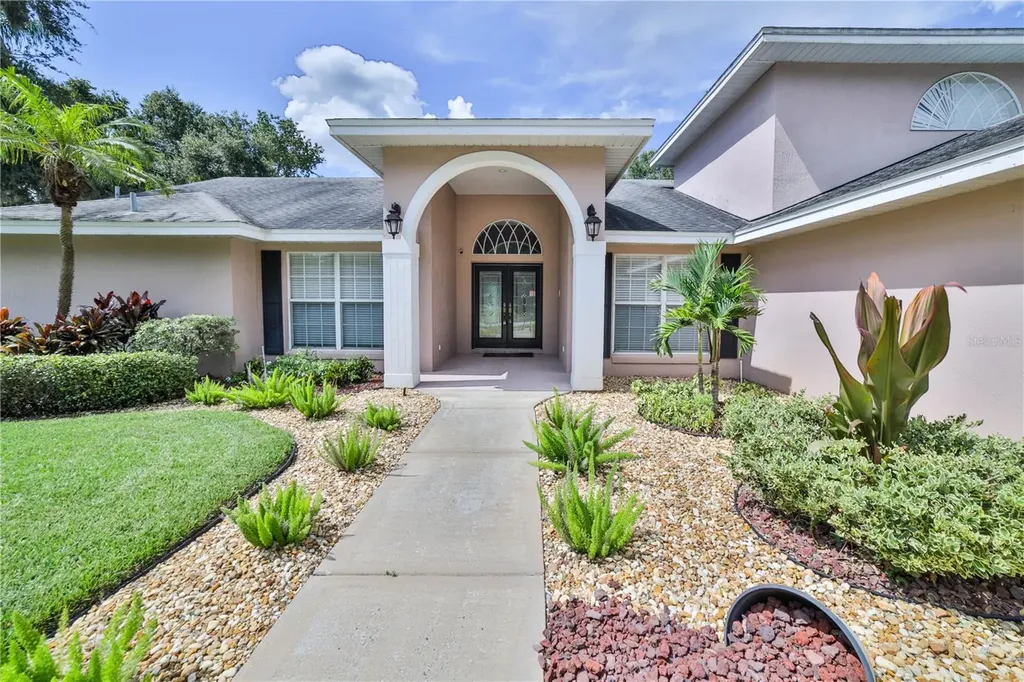 1614 Yorkshire Trail Lakeland FL 33809