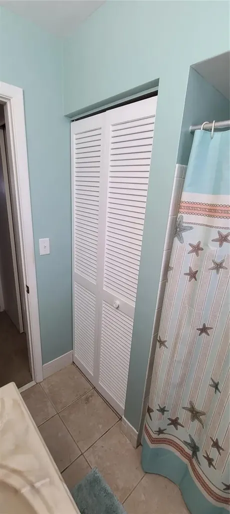 9901 111th Lane Seminole FL 33772