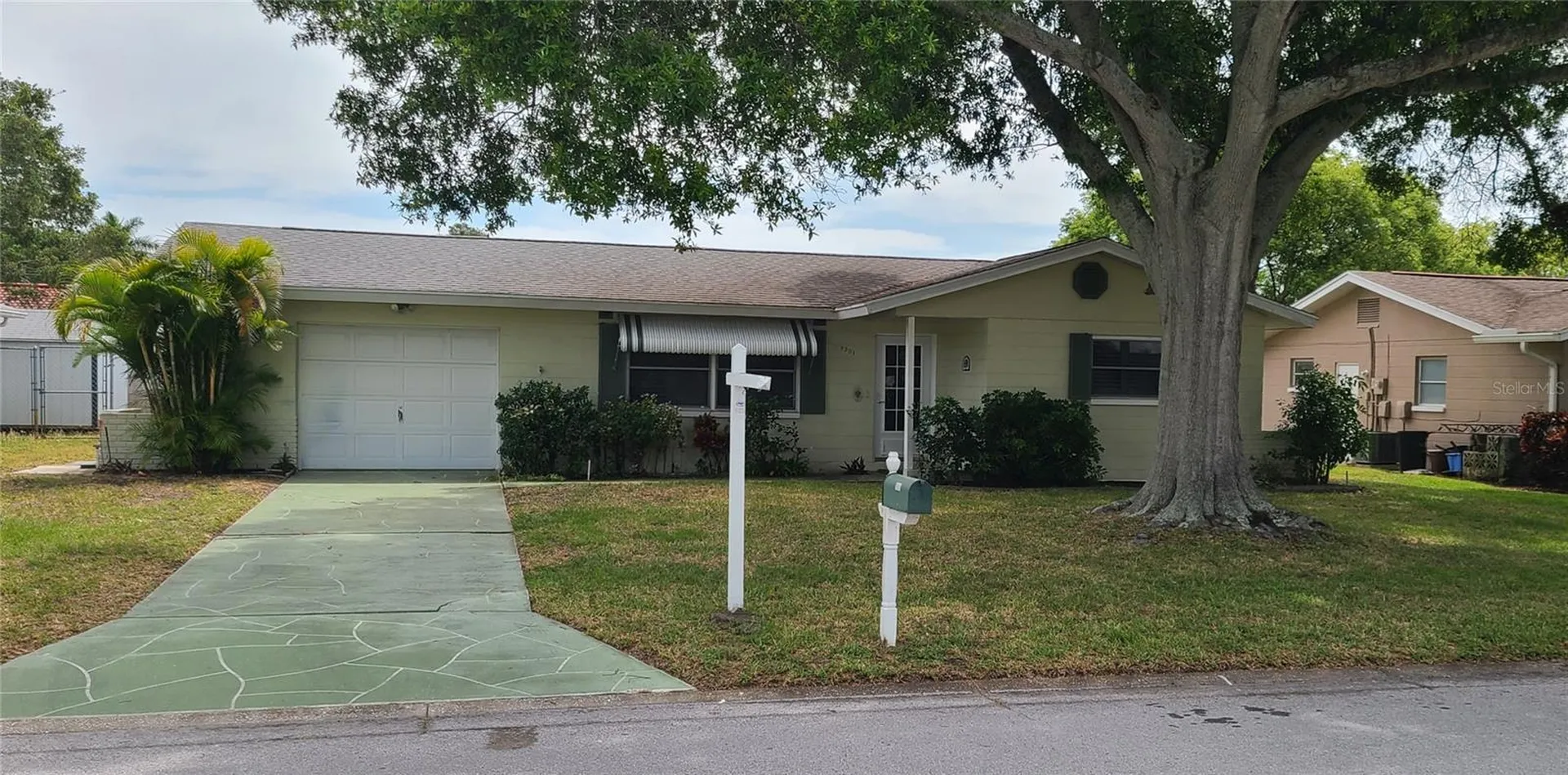9901 111th Lane Seminole FL 33772