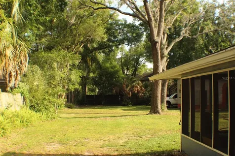 1608 W Knollwood Street Tampa FL 33604