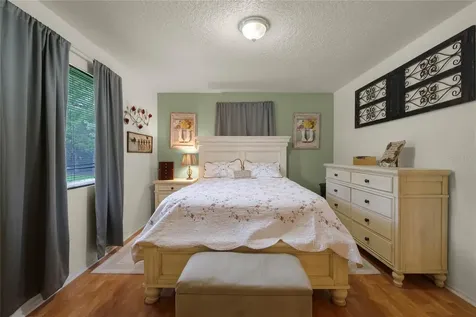 44910 8th Street Deland FL 32720