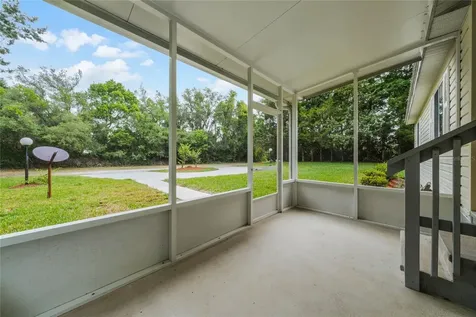 44910 8th Street Deland FL 32720