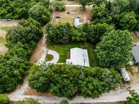 44910 8th Street Deland FL 32720