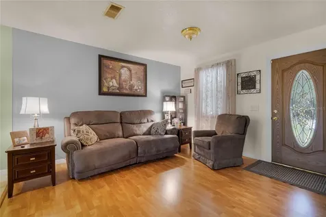44910 8th Street Deland FL 32720