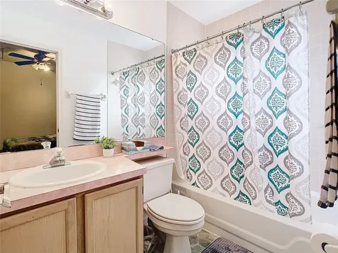 5223 Mystic Point Court Orlando FL 32812
