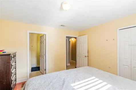 469 W Broome Street Clermont FL 34711