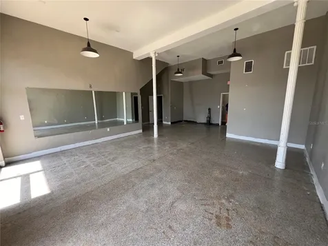 2100 W Main Street Tampa FL 33607